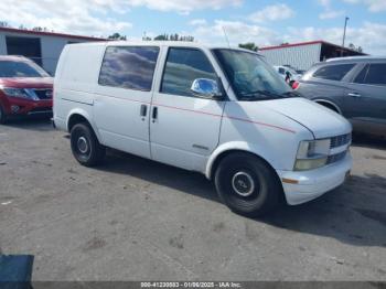  Salvage Chevrolet Astro