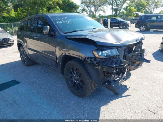  Salvage Jeep Grand Cherokee