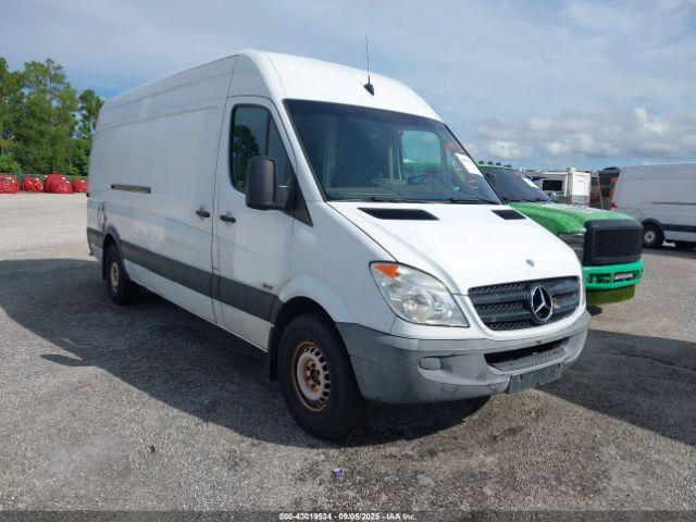  Salvage Mercedes-Benz Sprinter 2500