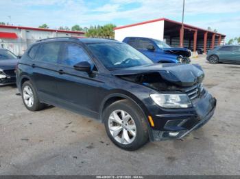  Salvage Volkswagen Tiguan