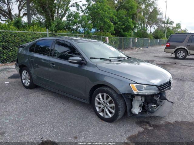  Salvage Volkswagen Jetta