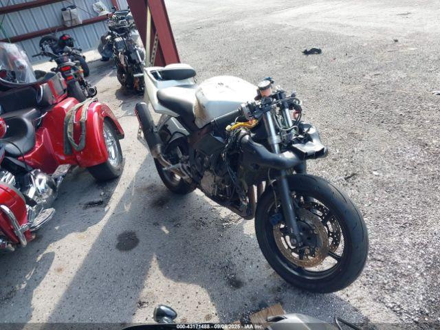  Salvage Yamaha Yzfr6