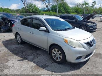  Salvage Nissan Versa