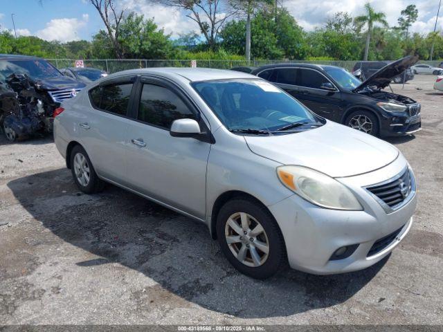  Salvage Nissan Versa
