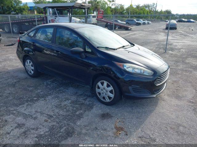  Salvage Ford Fiesta