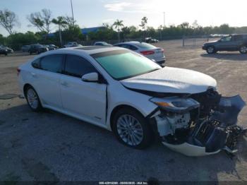  Salvage Toyota Avalon Hybrid