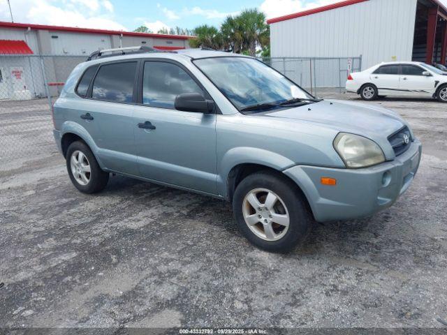  Salvage Hyundai TUCSON