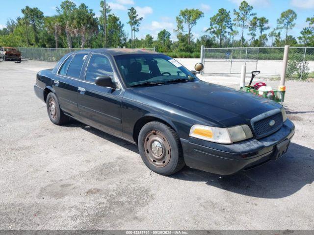  Salvage Ford Crown Victoria