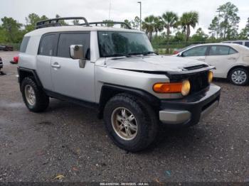  Salvage Toyota FJ Cruiser