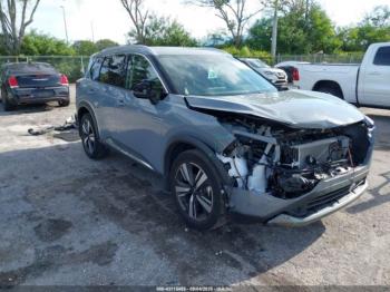  Salvage Nissan Rogue