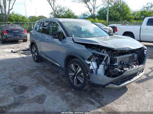  Salvage Nissan Rogue