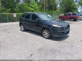  Salvage Jeep Cherokee