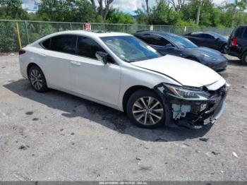  Salvage Lexus Es