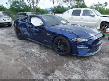  Salvage Ford Mustang