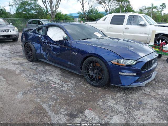  Salvage Ford Mustang