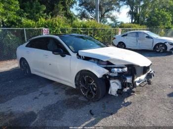  Salvage Kia K5