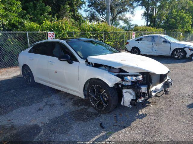  Salvage Kia K5