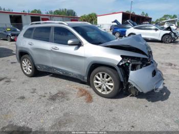  Salvage Jeep Cherokee
