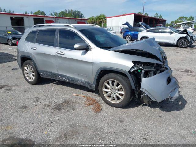  Salvage Jeep Cherokee