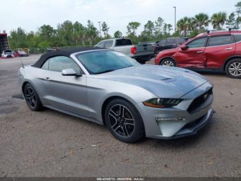  Salvage Ford Mustang