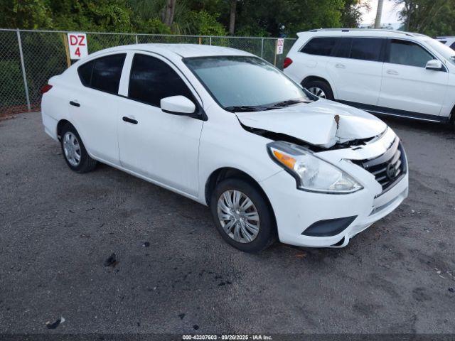  Salvage Nissan Versa