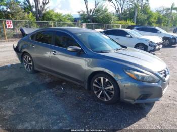  Salvage Nissan Altima