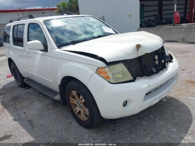  Salvage Nissan Pathfinder