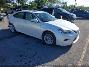  Salvage Lexus Es