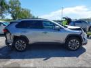 Toyota RAV4 Xle Premium Image 9