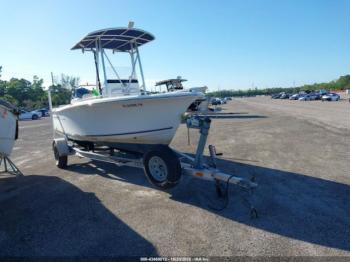  Salvage Sea Hunt 19.6 Center Console