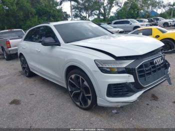  Salvage Audi Q8