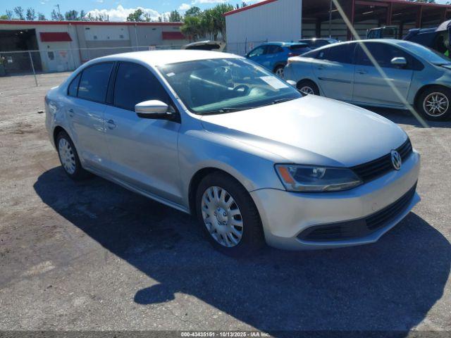  Salvage Volkswagen Jetta