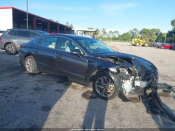  Salvage Hyundai SONATA