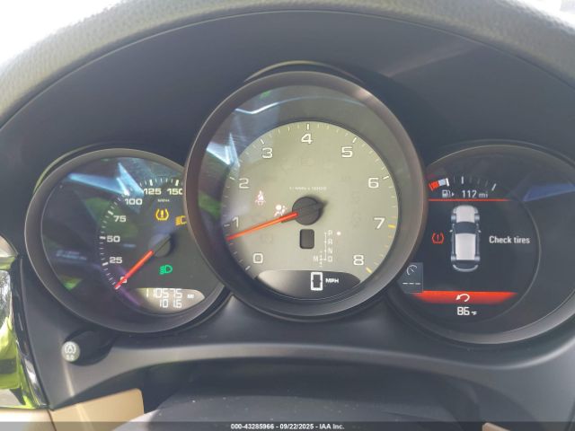 Porsche Macan S Image 7