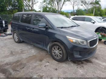  Salvage Kia Sedona