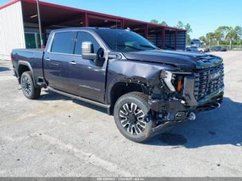  Salvage General Motors Sierra 2500HD