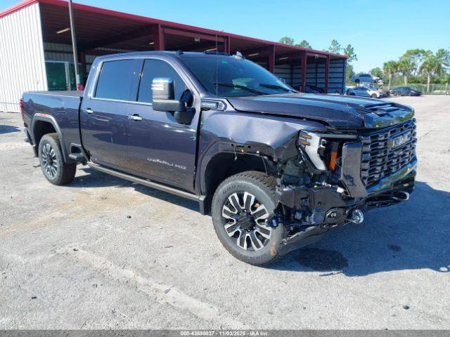  Salvage General Motors Sierra 2500HD