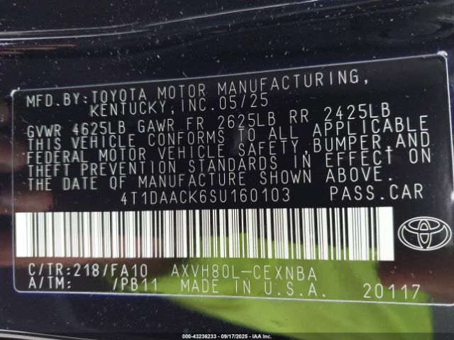 Toyota Camry Le Image 8