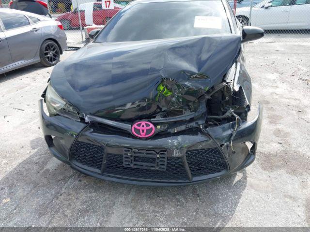 Toyota Camry Se Image 15