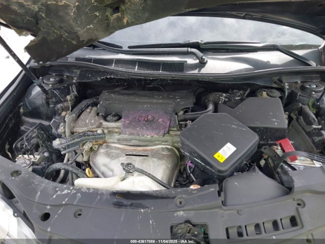 Toyota Camry Se Image 14