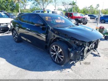  Salvage Nissan Maxima