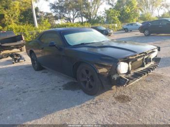  Salvage Dodge Challenger