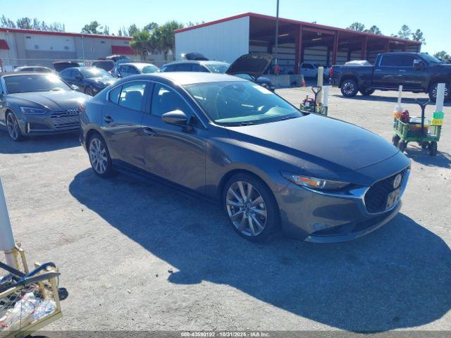  Salvage Mazda Mazda3