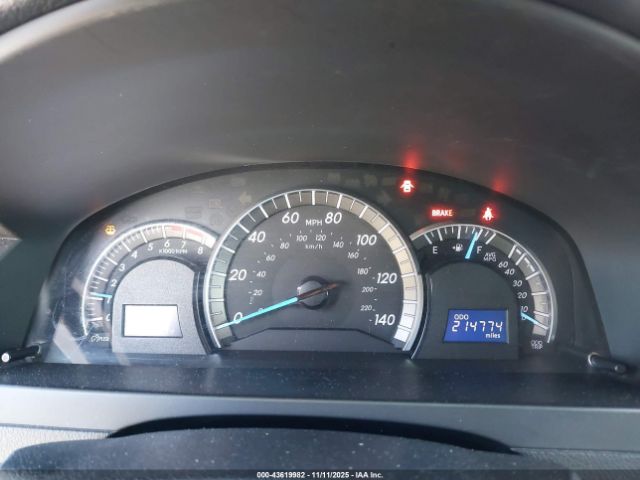 Toyota Camry Se Image 18