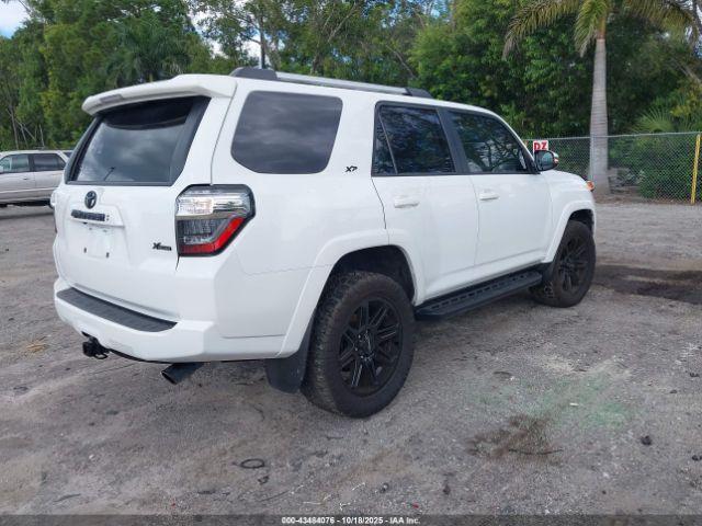 Toyota 4Runner Sr5 Premium Image 8