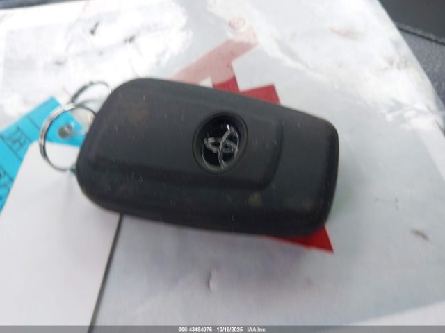 Toyota 4Runner Sr5 Premium Image 12