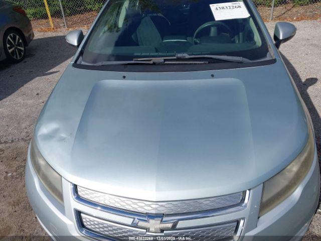 Chevrolet Volt Image 7