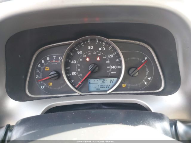 Toyota RAV4 Le Image 7