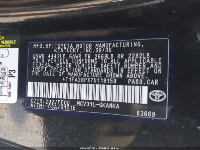 Toyota Camry Se Image 11