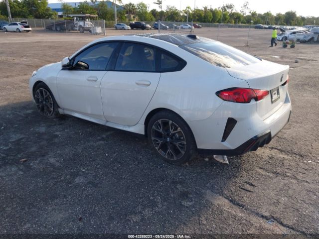 BMW 2 Series Image 11